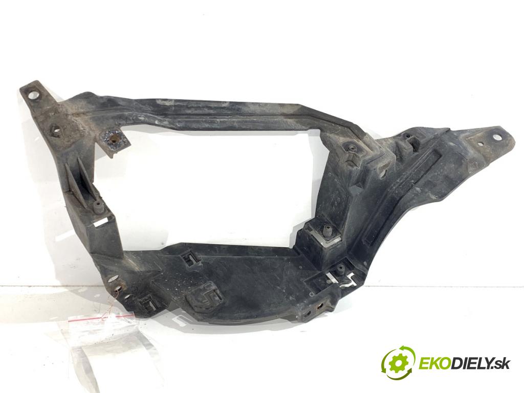 BMW G05 SUV 2020 294 kW xDrive M 50 d 2993 Úchyt Uchytenie VÝFUK: ľave M-Paket 8074187