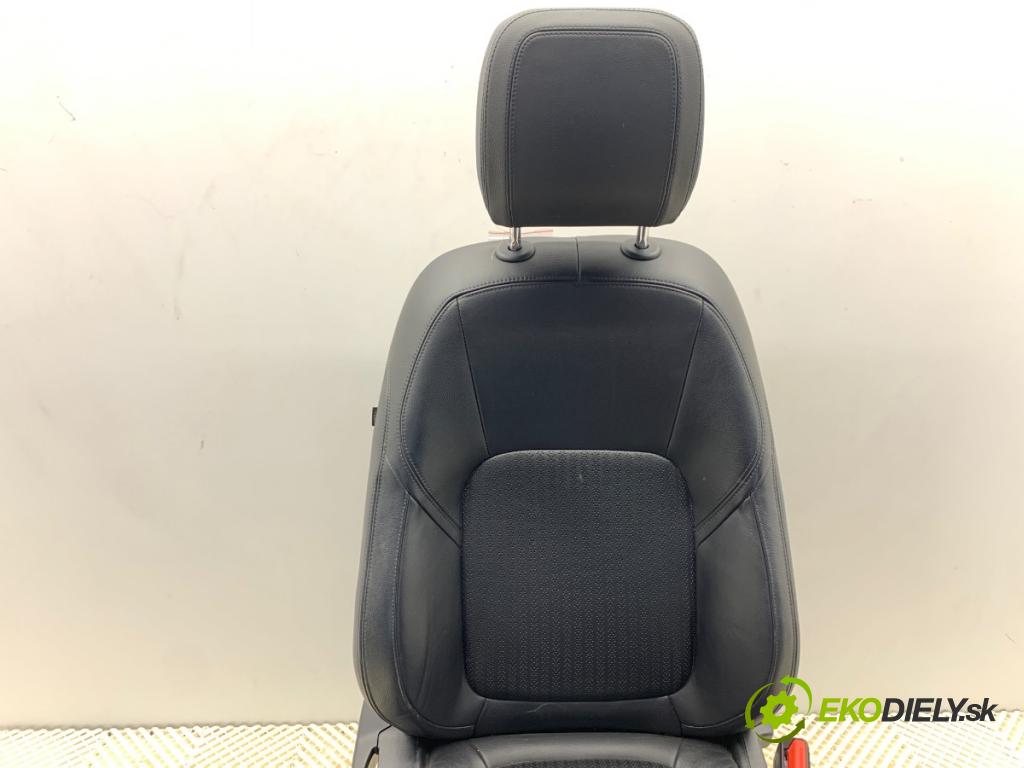 JAGUAR XF II Kombi 2018 177 kW 2.0 D AWD 1999 sedadlo pravý přední část