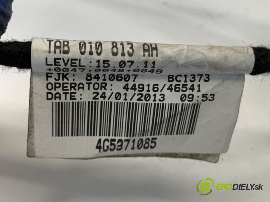 AUDI A6 C7 Kombi 2013 130 kW 2.0 TDI 1968 káblovačka PDC zadní část 4G5971085