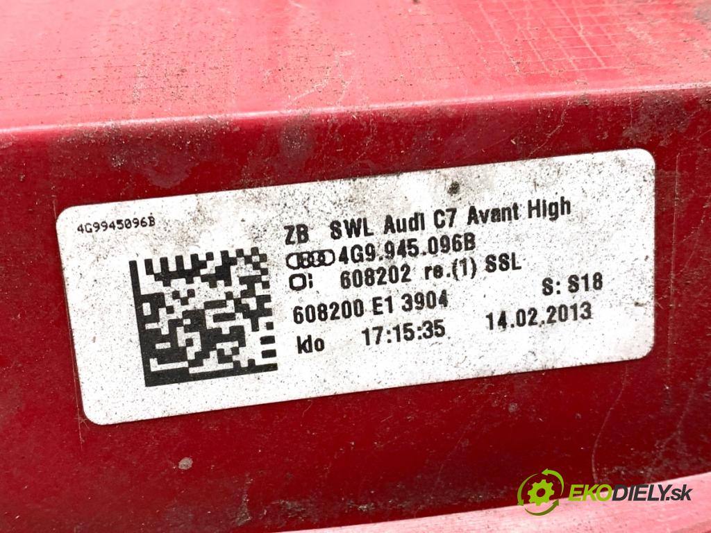 AUDI A6 C7 Kombi 2013 130 kW 2.0 TDI 1968 Svetlo pravy zad 4G9945096B