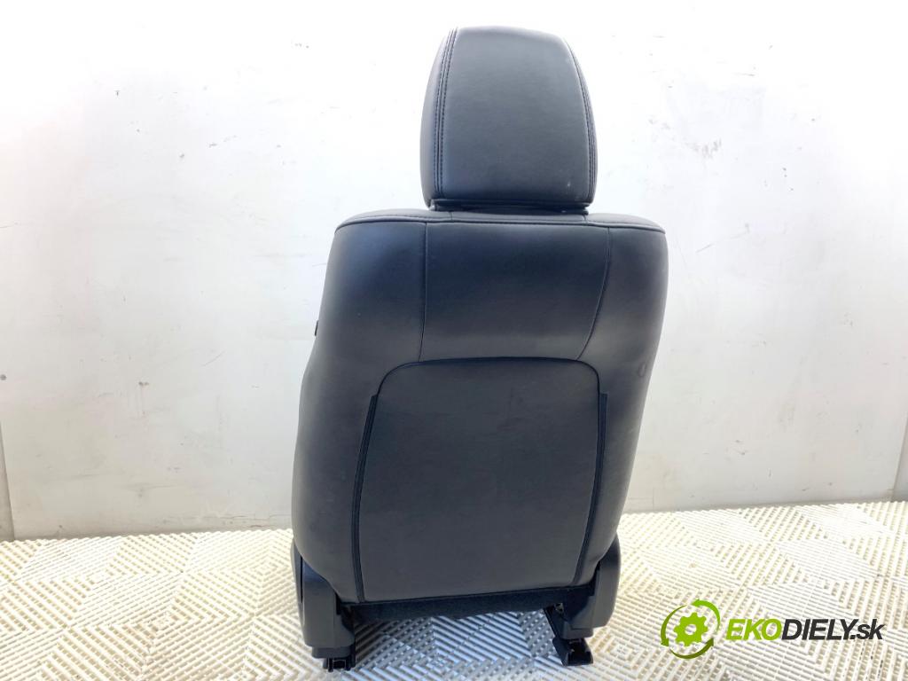 MAZDA CX-3 SUV 2017 88 kW 2.0 SKYACTIV-G (DK5W, DK6W) 1998 Sedadlo ľavy predný
