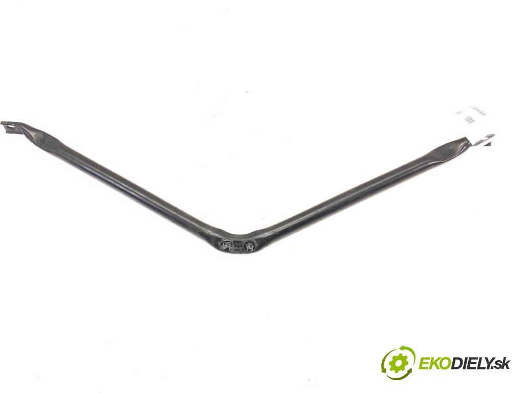 BMW F34 liftback 2013 135 kW 320 i 1997 Výstuha horná Výstuha tyč 7245789
