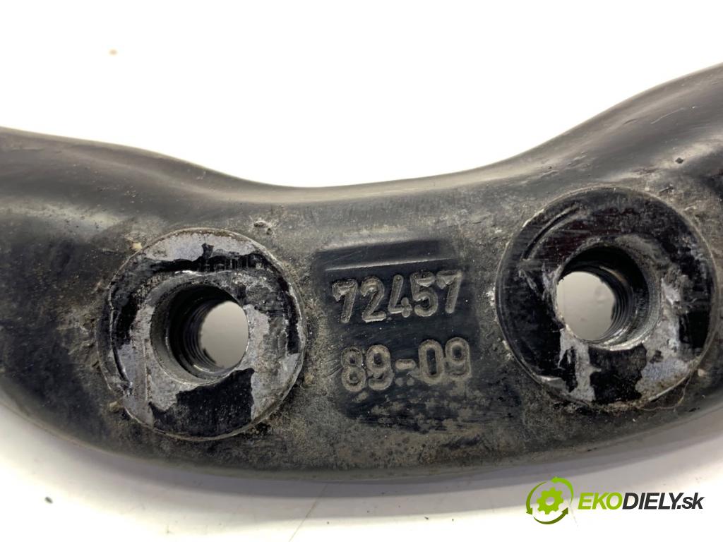 BMW F34 liftback 2013 135 kW 320 i 1997 Výstuha horná Výstuha tyč 7245789