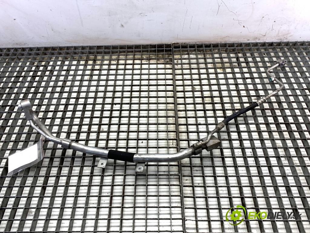 BMW G05 SUV 2020 294 kW xDrive M 50 d 2993 rúrka klimatizace 9496579 (Trubka klimatizace)