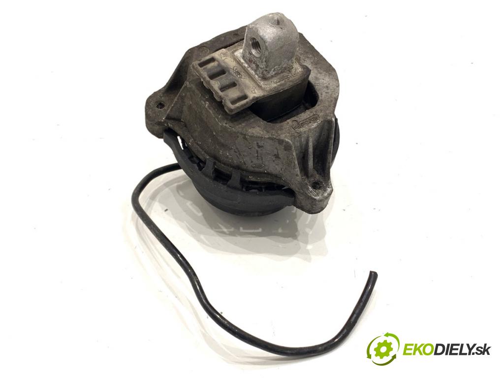 BMW G05 SUV 2020 294 kW xDrive M 50 d 2993 AirBag Motor ľavy 6860481