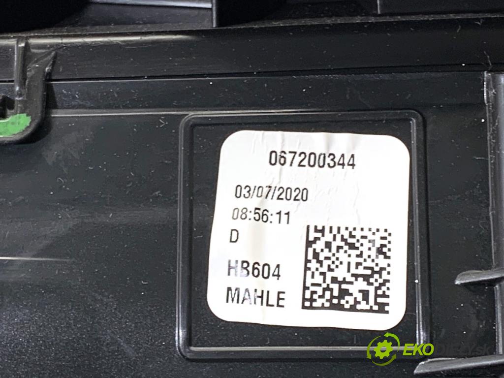 BMW G05 SUV 2020 294 kW xDrive M 50 d 2993 Výhrevné teleso, radiátor kúrenia 6805837 (Radiátor kúrenia)