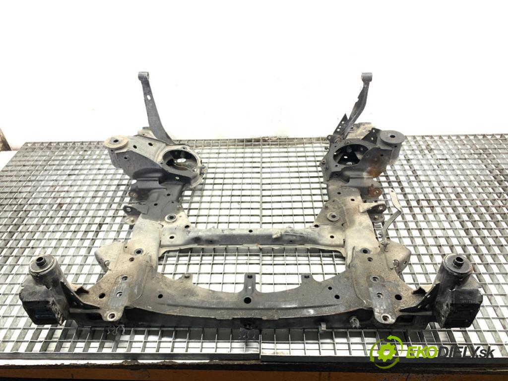 BMW G05 SUV 2020 294 kW xDrive M 50 d 2993 Výstuha pod Motor (Výstuha predná)