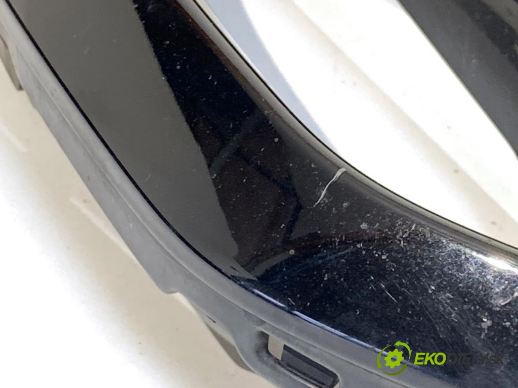 BMW G05 SUV 2020 294 kW xDrive M 50 d 2993 Mriežka maska 7454887 (Mriežka predná (maska chladiča))