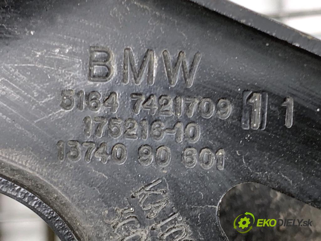 BMW G05 SUV 2020 294 kW xDrive M 50 d 2993 uchytenia svetla ľavy 7421709