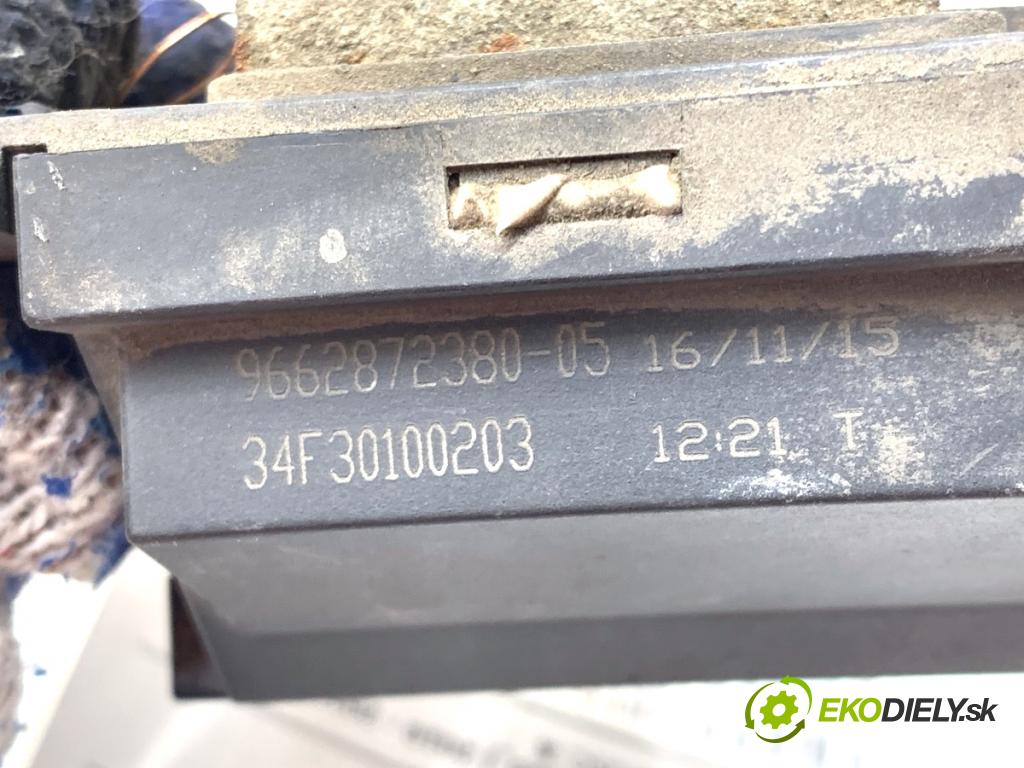 PEUGEOT 508 I sedan 2017 133 kW 2.0 BlueHDi 180 1997 modul ventilátoru 9662872380