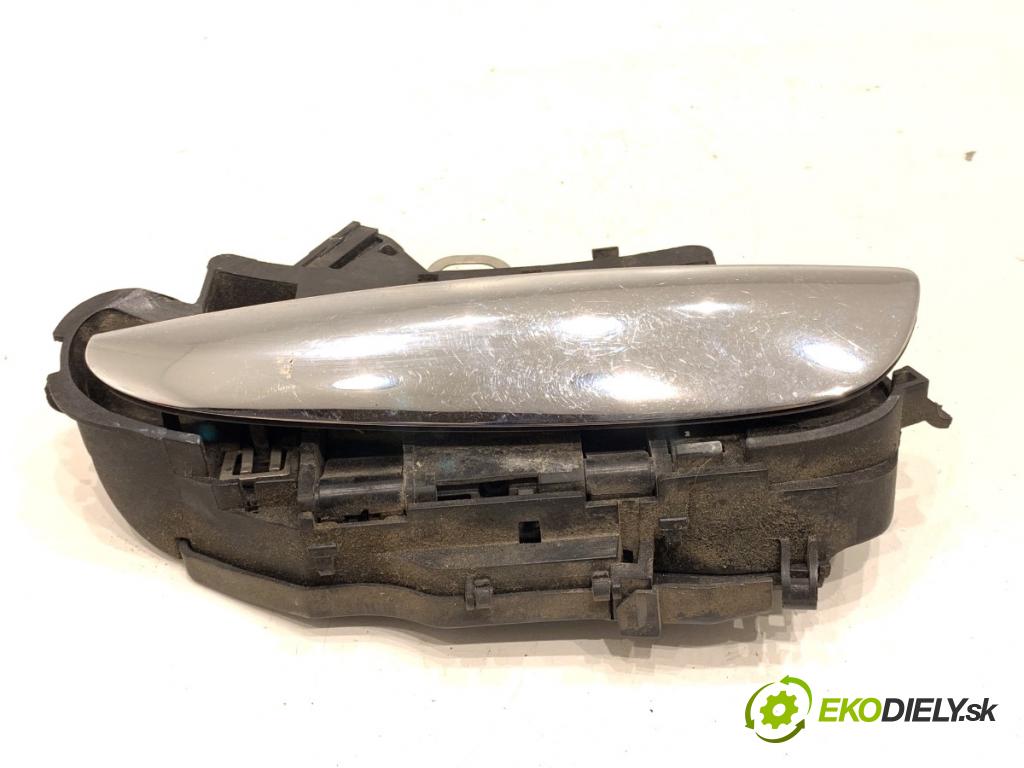FIAT CROMA Kombi 2006 108 kW 2.2 16V 2198 Kľučka vonkajšia pravy predný 
