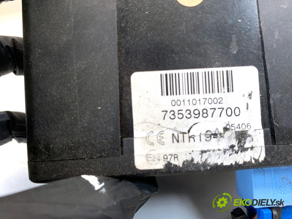 FIAT CROMA Kombi 2006 108 kW 2.2 16V 2198 spinačka 7353987700 (Spínacia skrinka)
