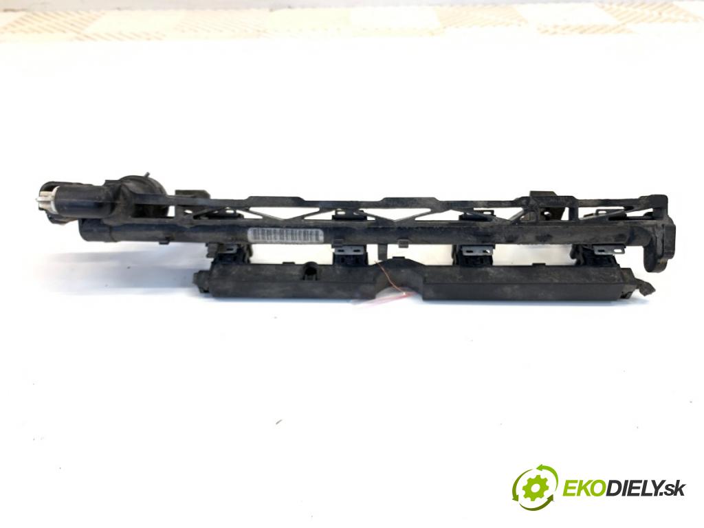 FORD FIESTA MK7 liftback 2009 60 kW 1.25 1242 lišta vstřikovací 8A6G-AA (Vstřikovací lišta)
