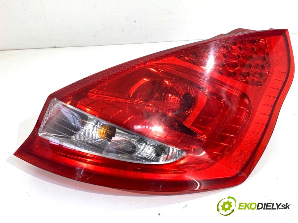 FORD FIESTA MK7 liftback 2009 60 kW 1.25 1242 Svetlo pravy zad 8A61-13404-A