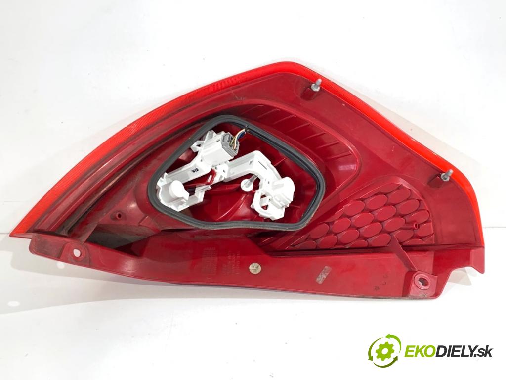FORD FIESTA MK7 liftback 2009 60 kW 1.25 1242 Svetlo pravy zad 8A61-13404-A