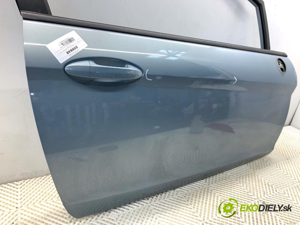 FORD FIESTA MK7 liftback 2009 60 kW 1.25 1242 dveře pravý přední část