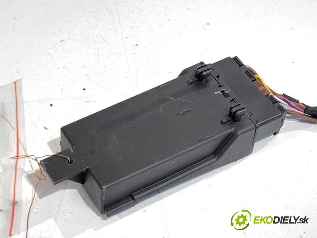 BMW G05 SUV 2020 294 kW xDrive M 50 d 2993 Modul sedačky 7490465