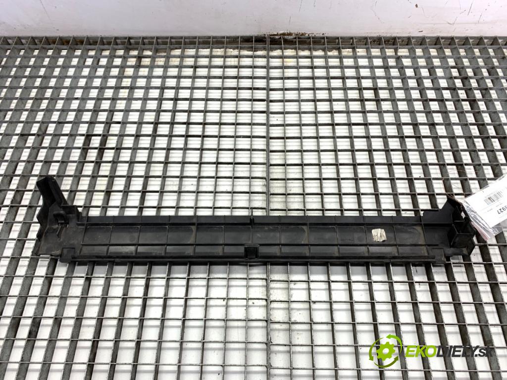 BMW G05 SUV 2020 294 kW xDrive M 50 d 2993 clona chladiče horní 8655766