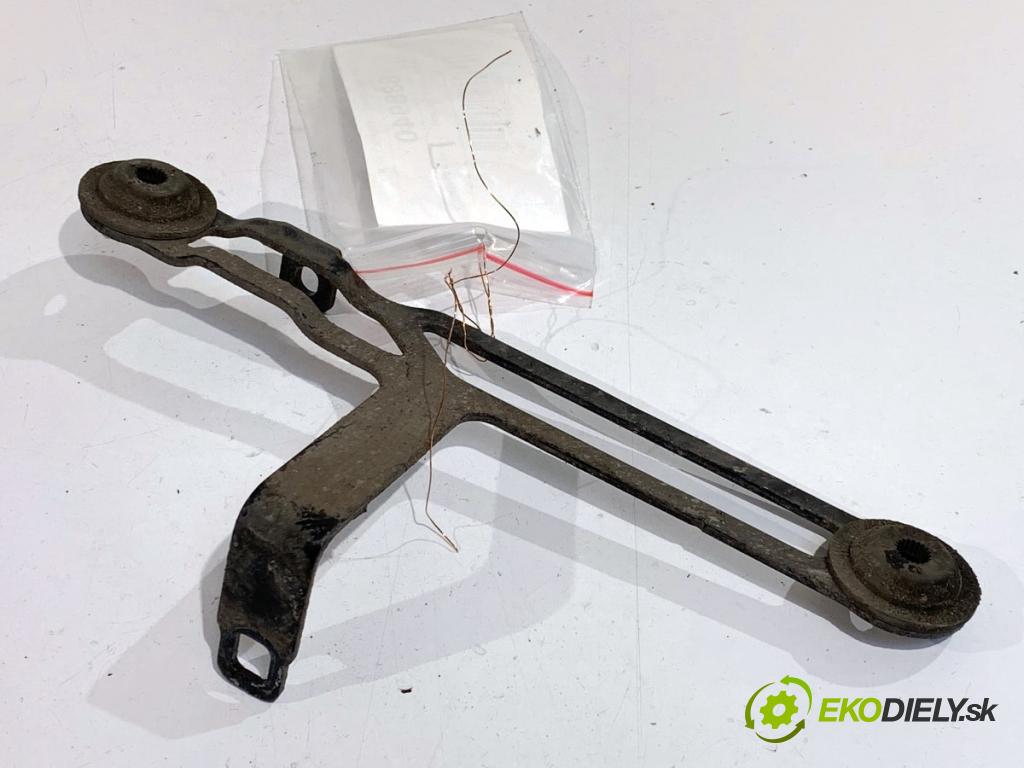BMW G05 SUV 2020 294 kW xDrive M 50 d 2993 Držiak Uchytenie chladiča vody 7421775