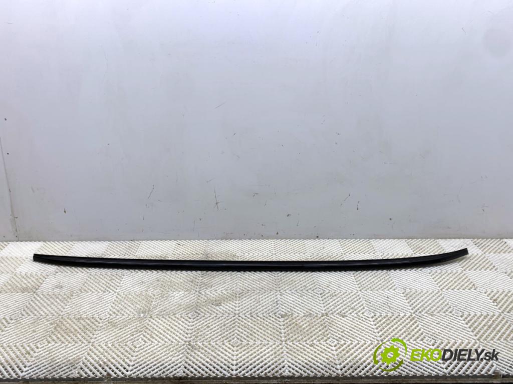 BMW G05 SUV 2020 294 kW xDrive M 50 d 2993 lyžina strešný ľavy 