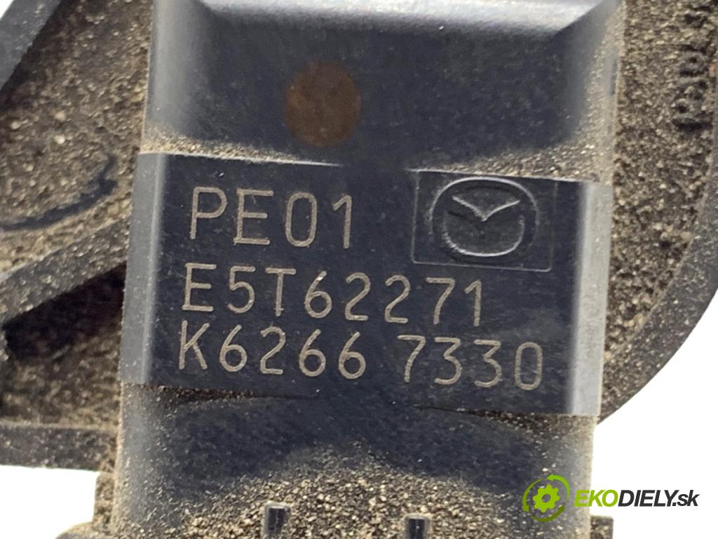 MAZDA CX-3 SUV 2017 88 kW 2.0 SKYACTIV-G (DK5W, DK6W) 1998 Váha vzduchu E5T62271 (Váha vzduchu)