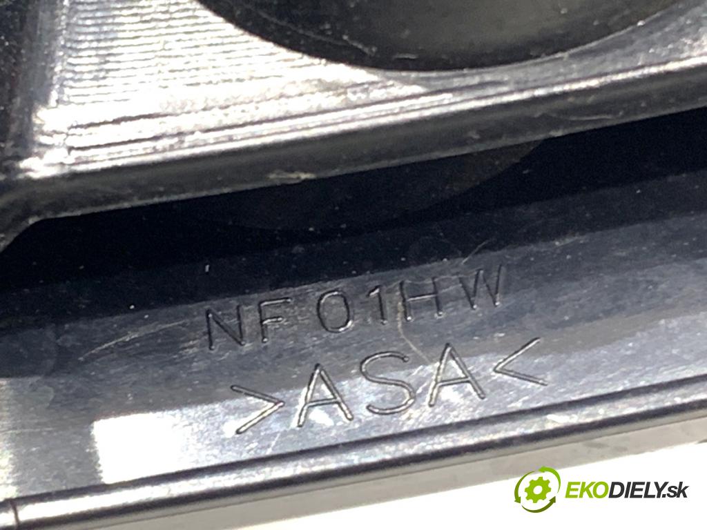 MAZDA CX-3 SUV 2017 88 kW 2.0 SKYACTIV-G (DK5W, DK6W) 1998 Svetlo pravy zad DB2R51150