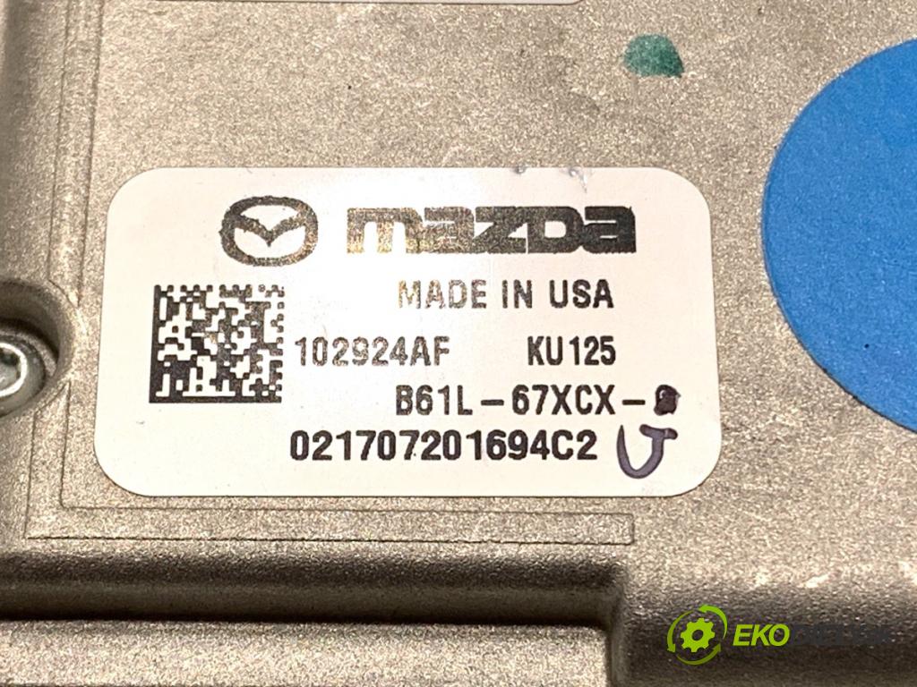 MAZDA CX-3 SUV 2017 88 kW 2.0 SKYACTIV-G (DK5W, DK6W) 1998 KAMERA okna PŘEDNÍ B61L-67XCX-G