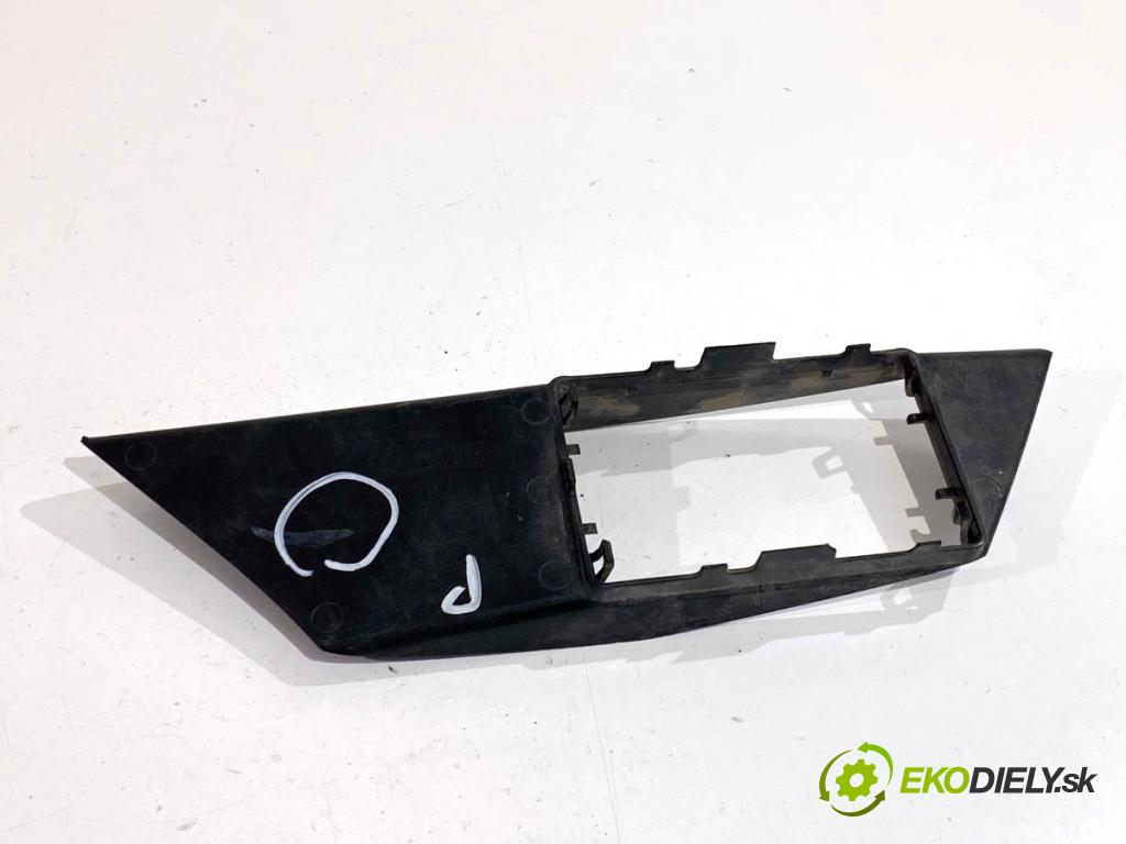 BMW G05 SUV 2020 294 kW xDrive M 50 d 2993 Uchytenie RADAR: DISTRONIC zad pravé 8094412