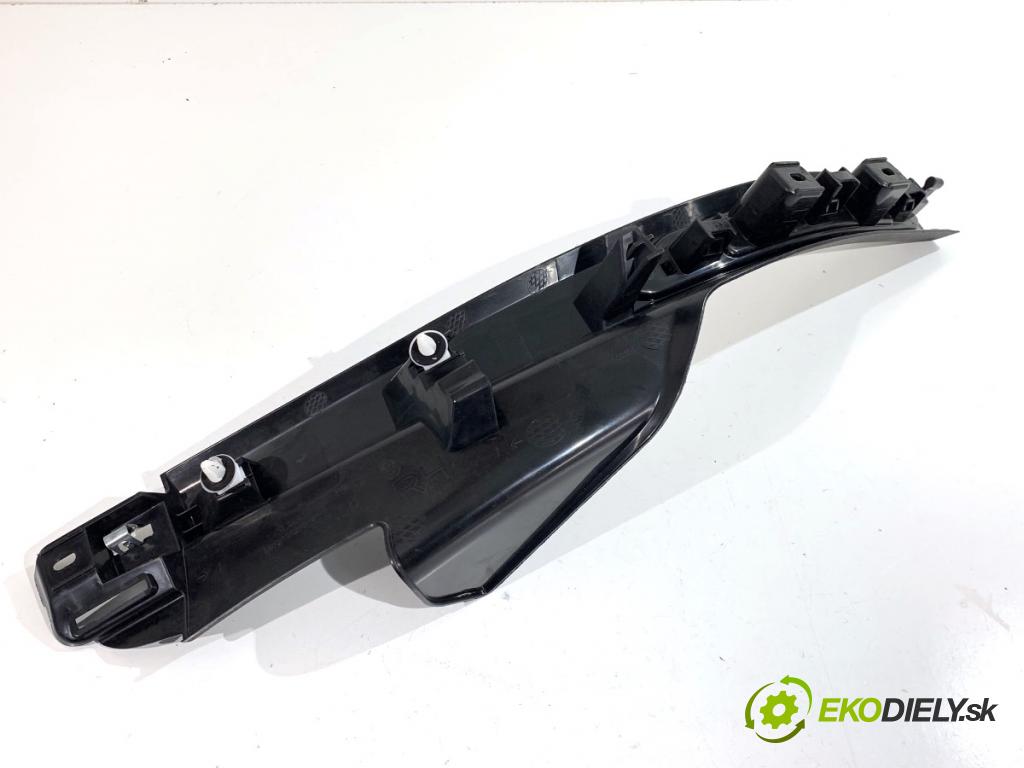 BMW G05 SUV 2020 294 kW xDrive M 50 d 2993 gumy pedálu lišty PROGOWE osvetlené M-Paket 7434243 7434239