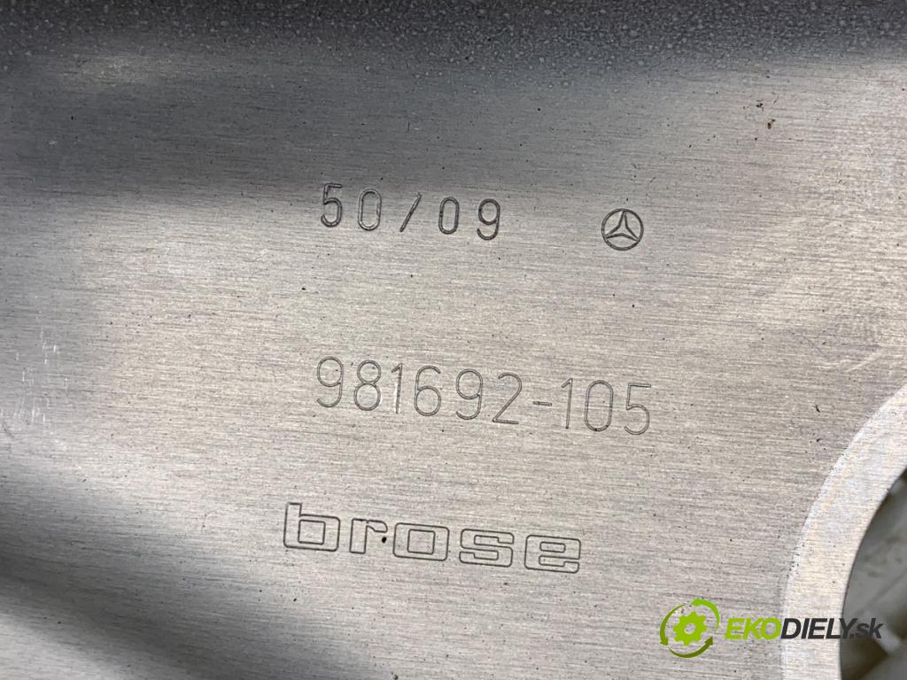 MERCEDES-BENZ W212 sedan 2010 170 kW E 350 CDI (212.025) 2987 Mechanizmus okna ľavy predný