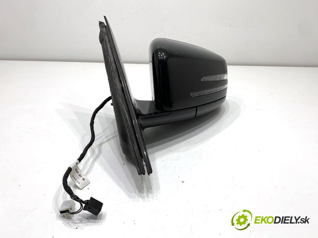 MERCEDES-BENZ W212 sedan 2010 170 kW E 350 CDI (212.025) 2987 zpětné zrcátko levý