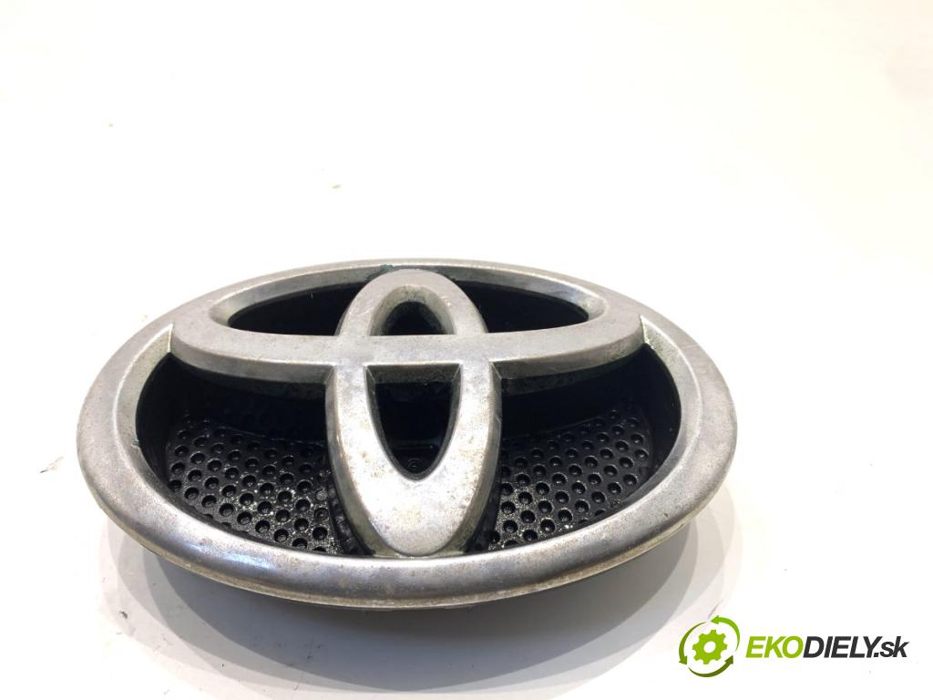 TOYOTA YARIS III liftback 2011 73 kW 1.3 (NSP130_) 1329 znak přední část 
