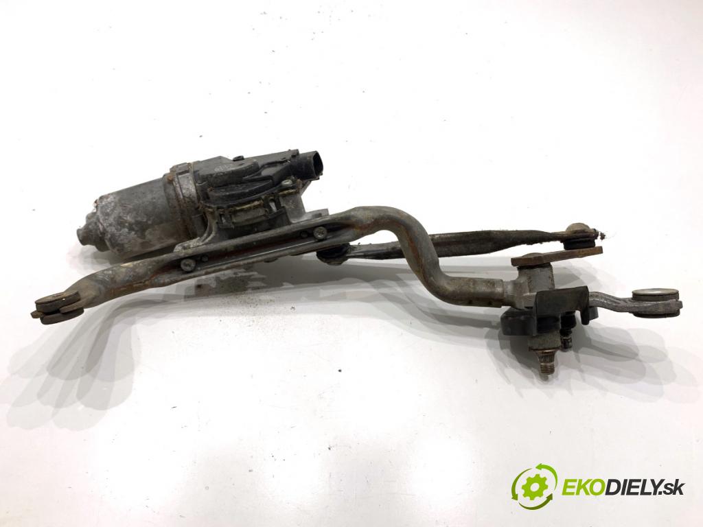 TOYOTA YARIS III liftback 2011 73 kW 1.3 (NSP130_) 1329 mechanismus stěračů přední část 85110-0D190 (Motorek stěračů přední)