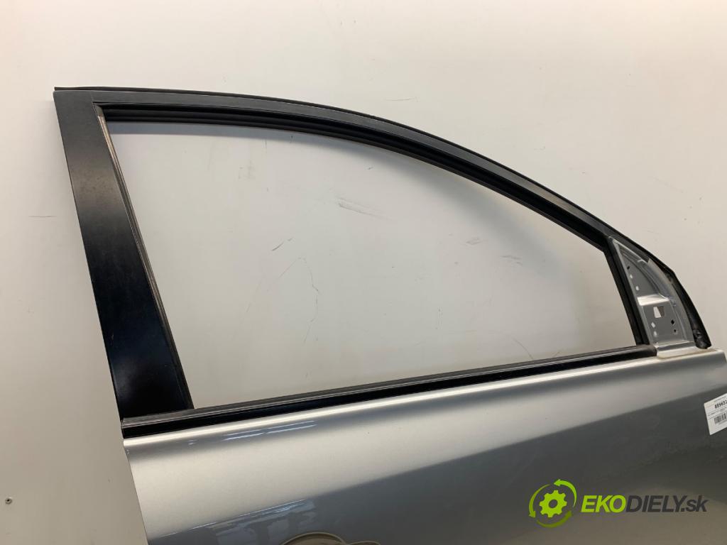 RENAULT KOLEOS I SUV 2008 110 kW 2.0 dCi 4x4 (HY0K) 1995 Dvere pravy predný