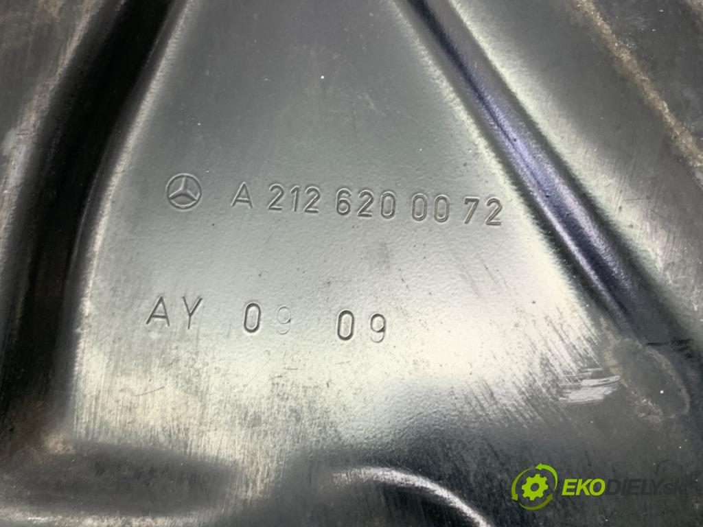 MERCEDES-BENZ W212 sedan 2010 170 kW E 350 CDI (212.025) 2987 Výstuha horná A2126200072 (Výstuha)
