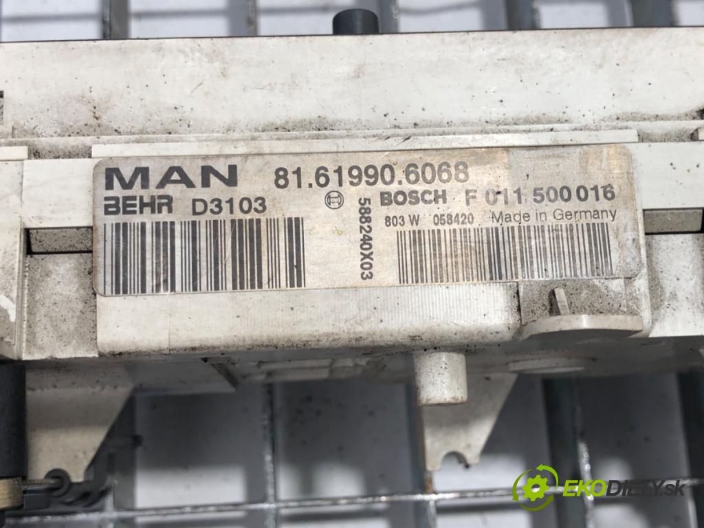 MAN TGA Ciągnik siodłowy 2004 316 kW 18.430 316 kW [430 KM] olej napędowy 2004 - 2022 10518 Panel ovládania kúrenia 81619906068 (Prepínacie páčky pod volantom)