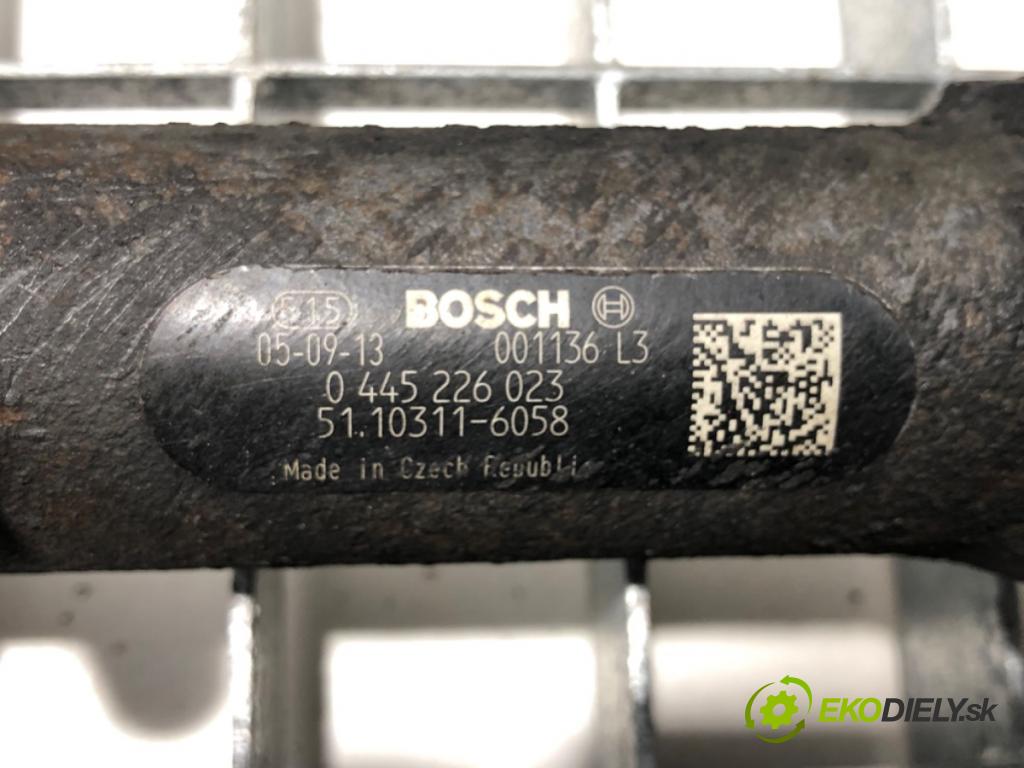 MAN TGA Ciągnik siodłowy 2004 316 kW 18.430 316 kW [430 KM] olej napędowy 2004 - 2022 10518 Lišta vstrekovacia 0445226023 (Vstrekovacia lišta)