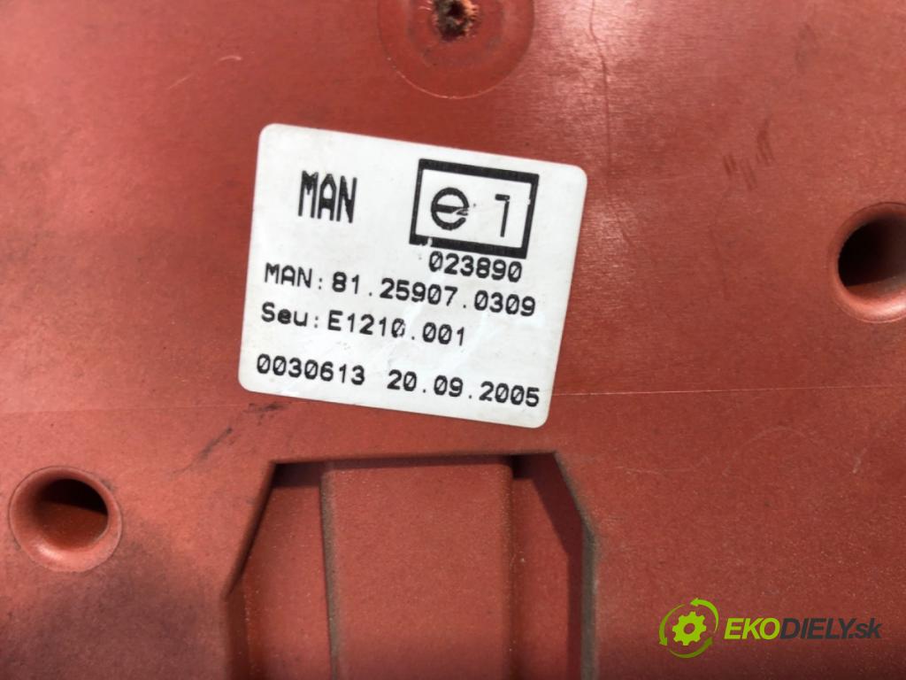 MAN TGA Ciągnik siodłowy 2004 316 kW 18.430 316 kW [430 KM] olej napędowy 2004 - 2022 10518 Menič NAPÄTIA: 81259070309