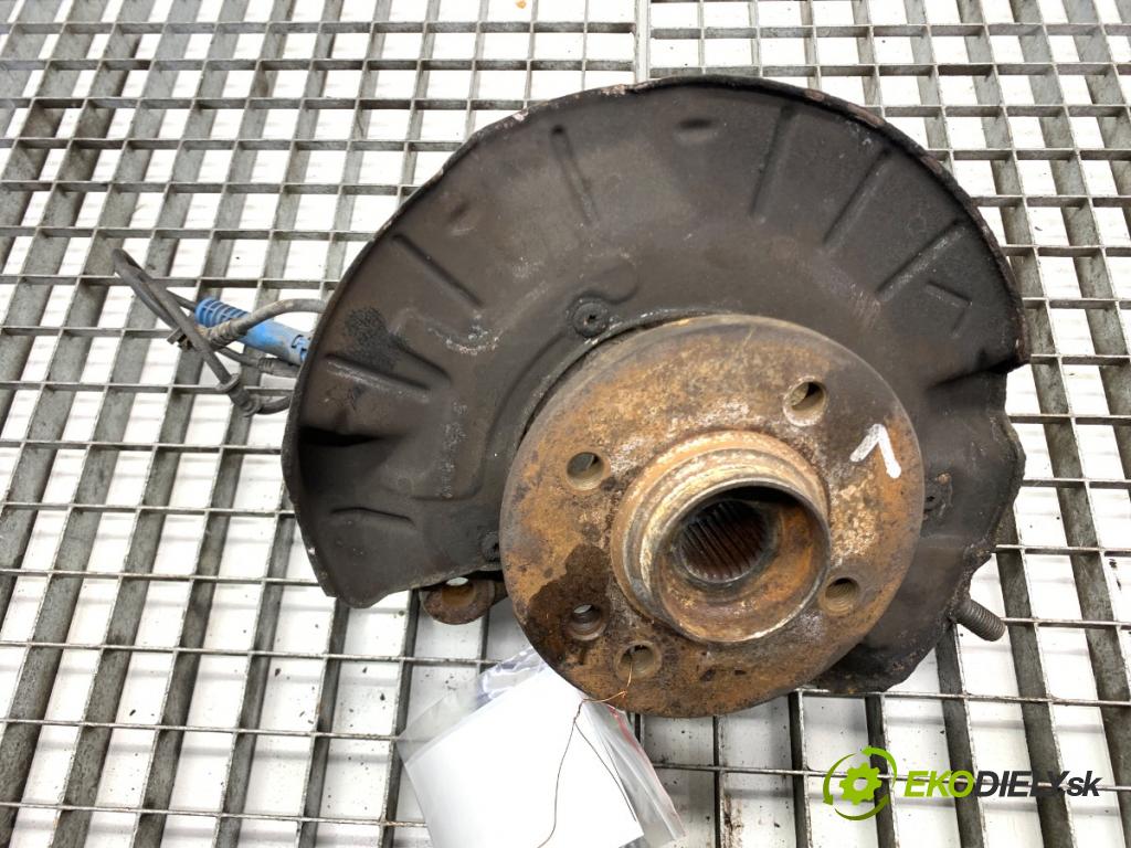 MINI R50 R53 liftback 2006 125 kW Cooper S 1598 náboj ľavy predný 