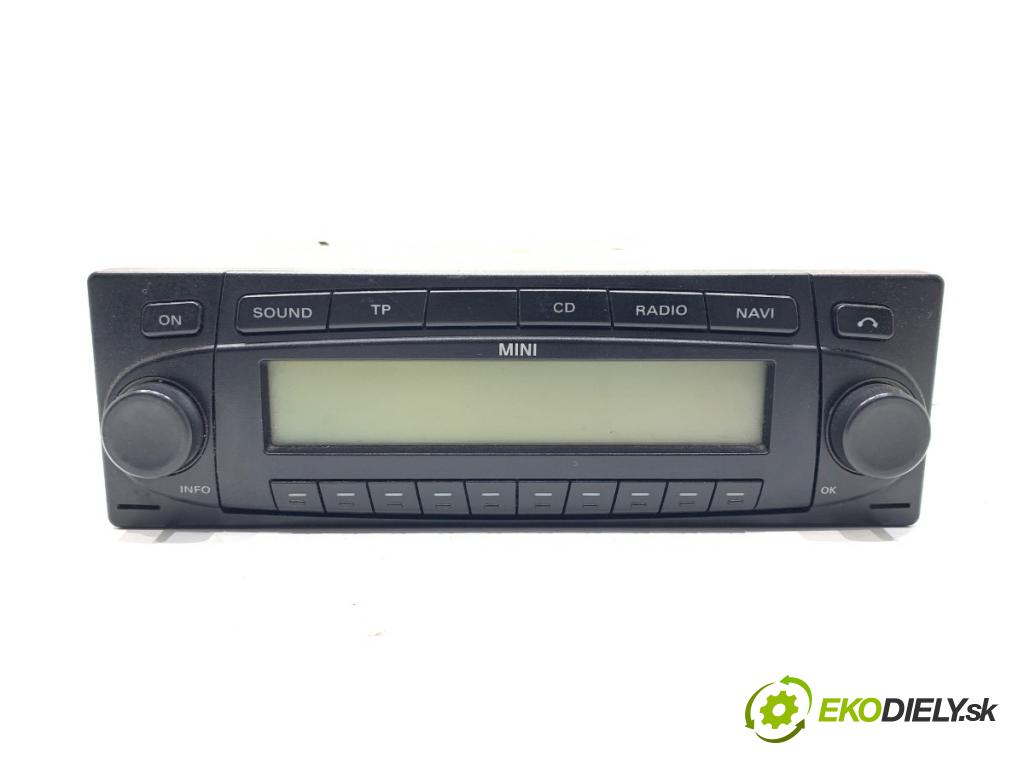 MINI R50 R53 liftback 2006 125 kW Cooper S 1598 RADIO BE7968 (Audio zařízení)