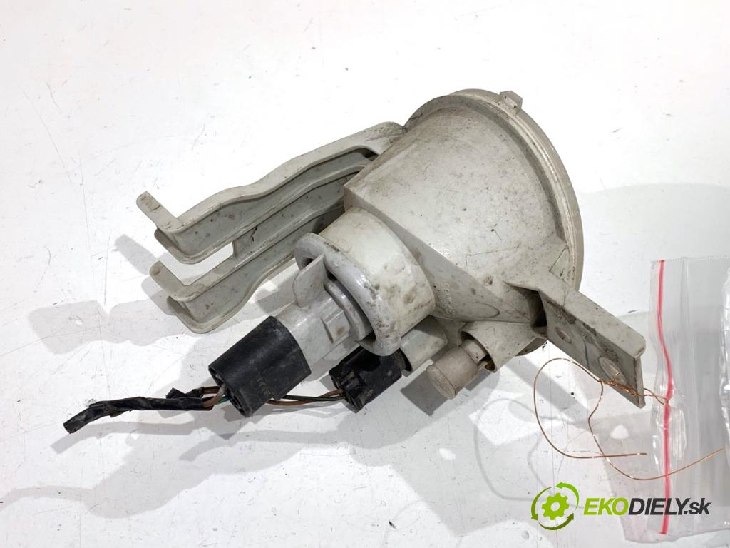 MINI R50 R53 liftback 2006 125 kW Cooper S 1598 směrovka levý přední část  (Klika dveří ostatní)