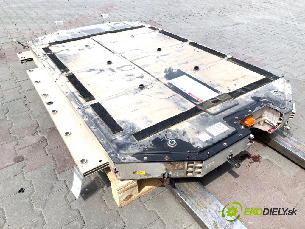 KIA EV6 liftback 2022 239 kW 77 AWD  BATERIA HYBRYDA 37501-CV050 GI375P2000