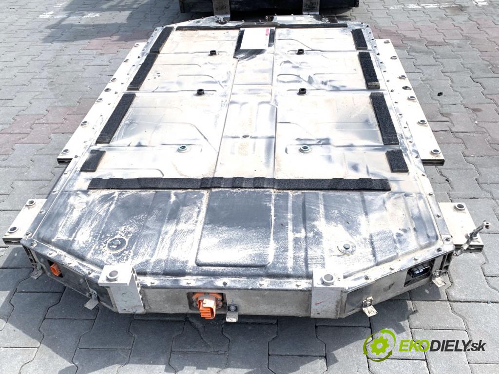 KIA EV6 liftback 2022 239 kW 77 AWD  BATERIA HYBRYDA 37501-CV050 GI375P2000