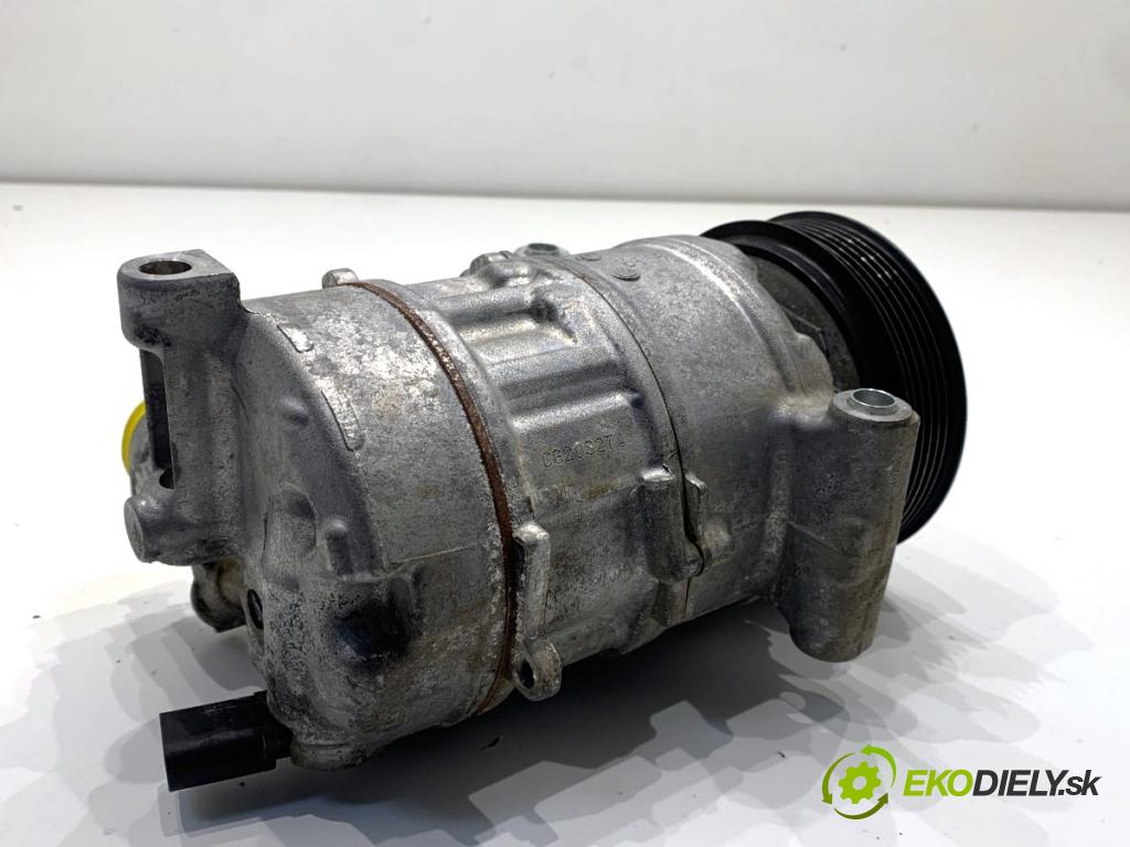 SKODA OCTAVIA IV liftback 2023 140 kW 2.0 TSI 4x4 1984 kompresor klimatizace 3Q0816803D (Kompresor klimatizace)