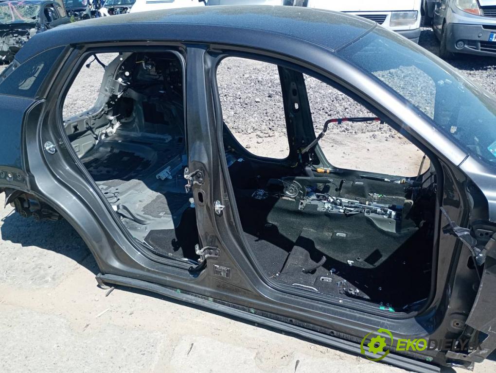 MAZDA CX-3 SUV 2017 88 kW 2.0 SKYACTIV-G (DK5W, DK6W) 1998 karoséria ČTVRŤÁK: Blatník prah strecha PODŁUŻNICA