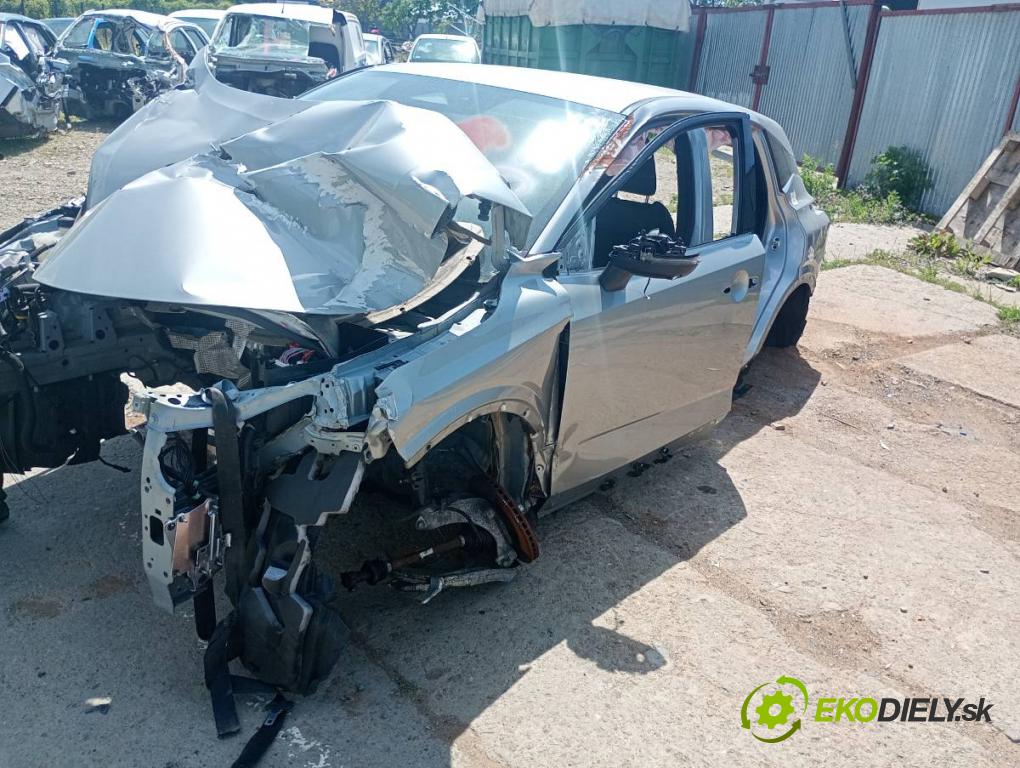 NISSAN QASHQAI J12 SUV 2023 116 kW 1.3 DIG-T 1332 KAROSERIA ČTVRŤÁK blatník práh střecha PODŁUŻNICA 