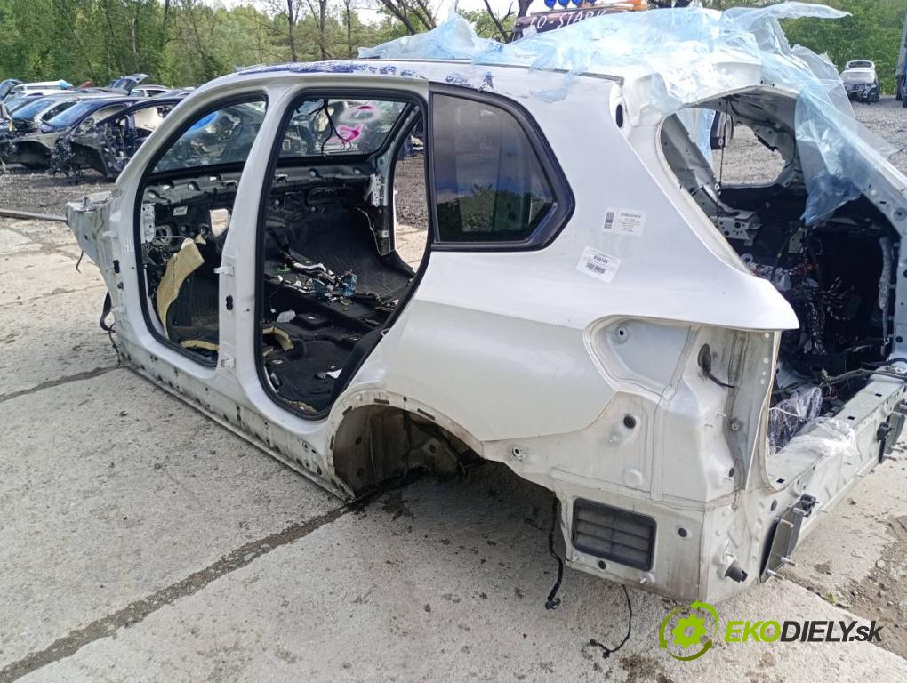 BMW G05 SUV 2020 294 kW xDrive M 50 d 2993 karoséria ČTVRŤÁK: Blatník prah strecha PODŁUŻNICA 