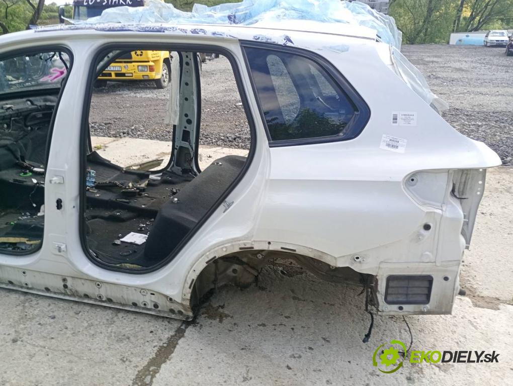 BMW G05 SUV 2020 294 kW xDrive M 50 d 2993 karoséria ČTVRŤÁK: Blatník prah strecha PODŁUŻNICA