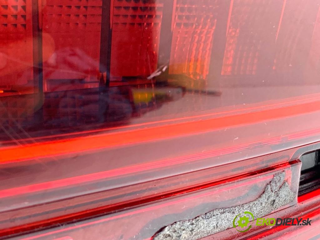 JAGUAR XF II Kombi 2018 177 kW 2.0 D AWD 1999 světlo zadní část levá strana vnitřní JX63-13A421-AD (Klika dveří ostatní)