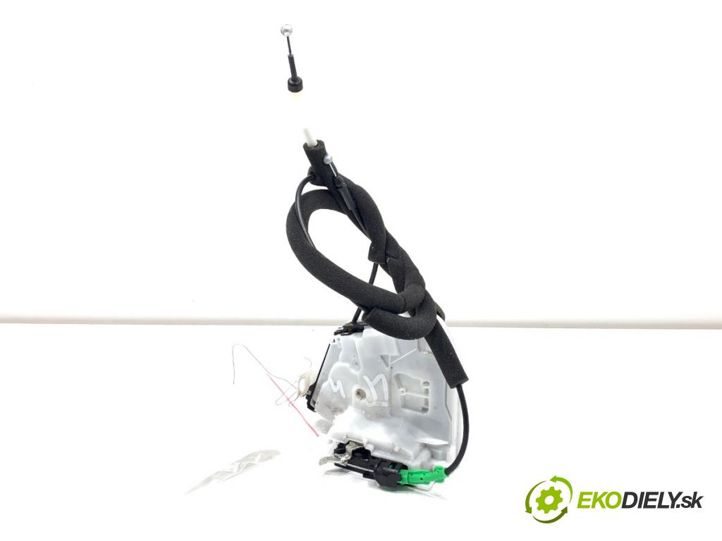 NISSAN QASHQAI J12 SUV 2023 116 kW 1.3 DIG-T 1332 zámok Dvere ľavy zad 